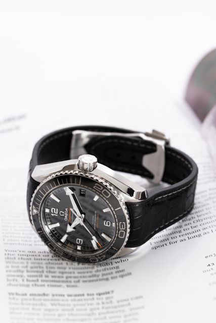 Omega Planet Ocean 215.33.44.21.01.001 Image 6